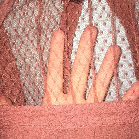 TOP - Picture 3 of 4